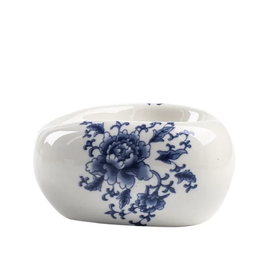 Ceramic Pipe Stand