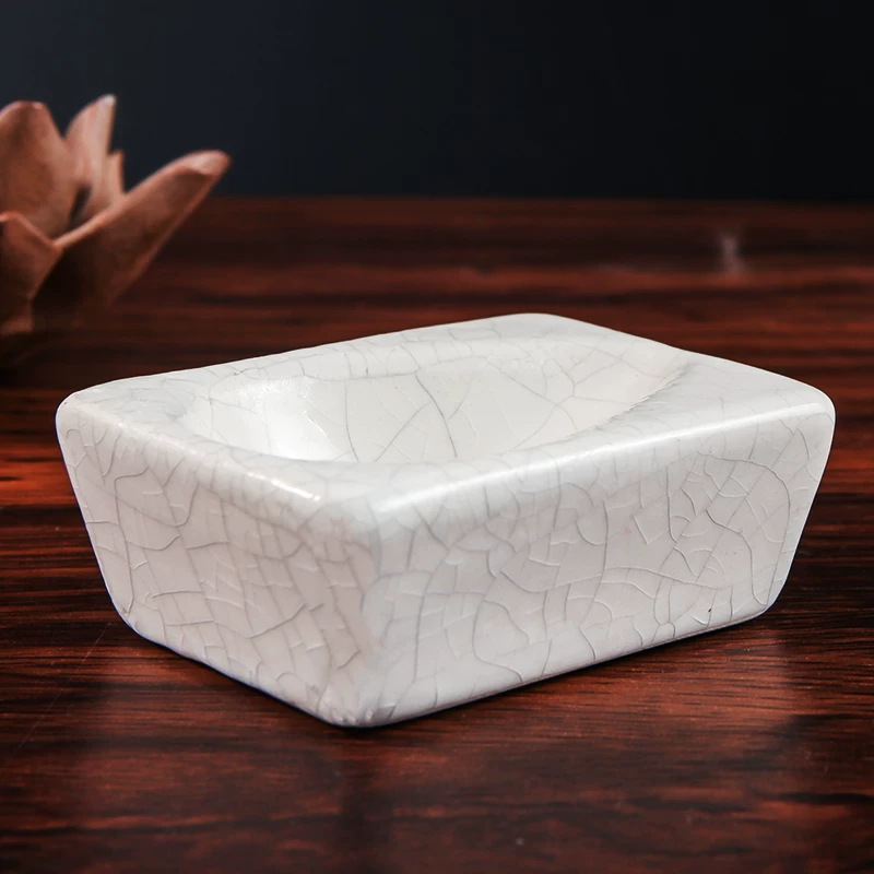 Unique luxury gifts for pipe smokers
